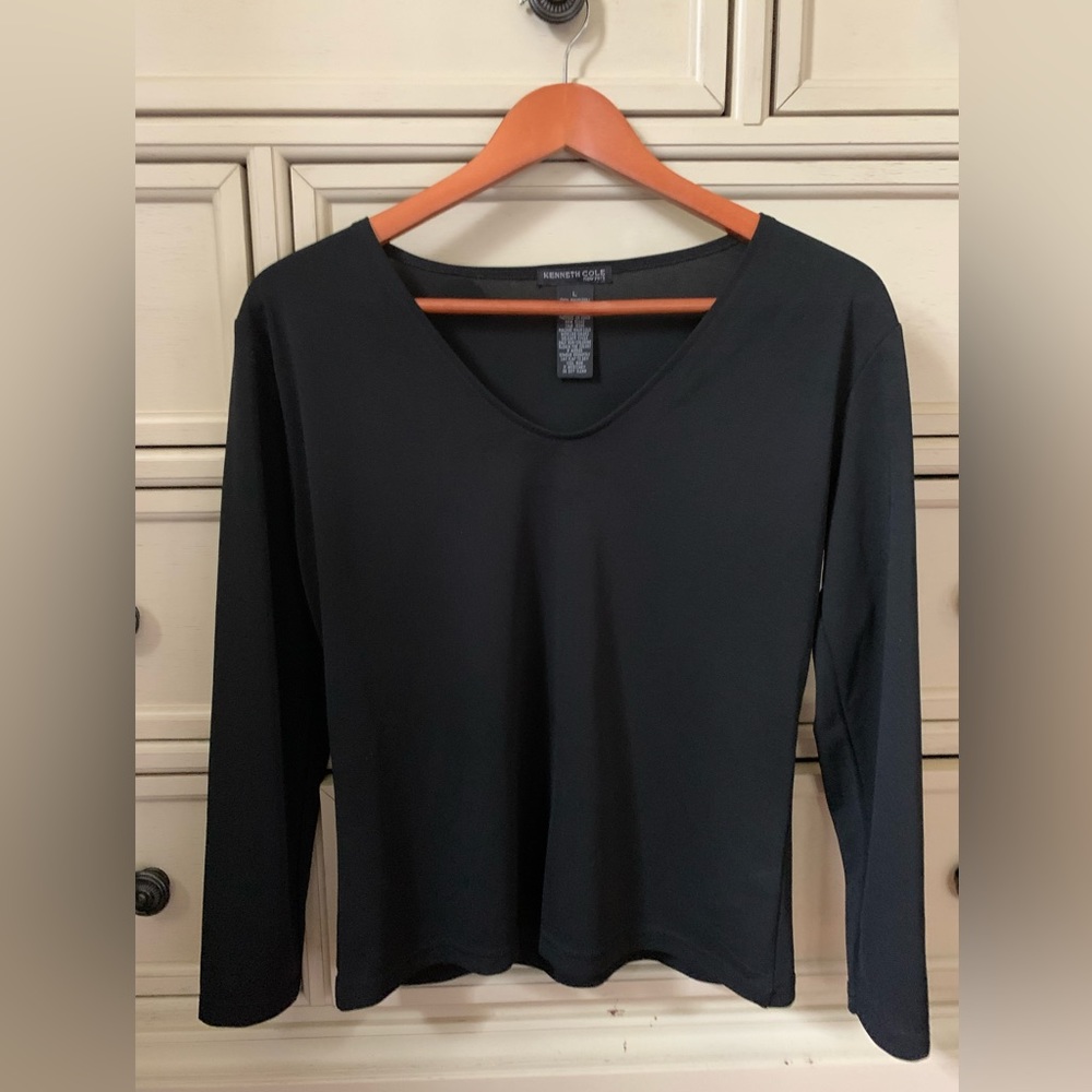 Kenneth Cole New York Ladies top (L)